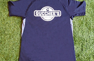 GUCCHEESプライベートジムのバドミントンユニフォーム！